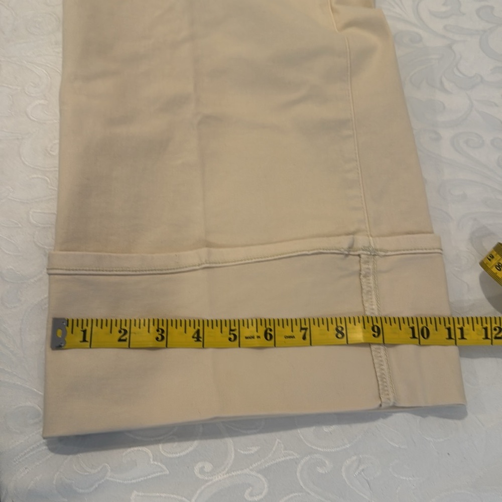 NYDJ Wide Leg Jeans. Ladies Size 12 - Picture 15 of 16